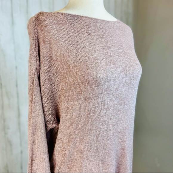 H&M | Soft Dusty Rose Sweater XS – Minimalist Chic Layering Top - Picture 4 of 13